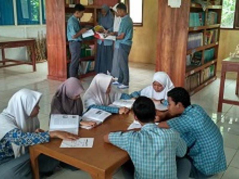 Ada Rahasia di Balik Kebiasaan Membaca