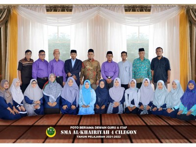 Foto Bersama Guru dan Staf SMA Al-Khairiyah 4 Cilegon